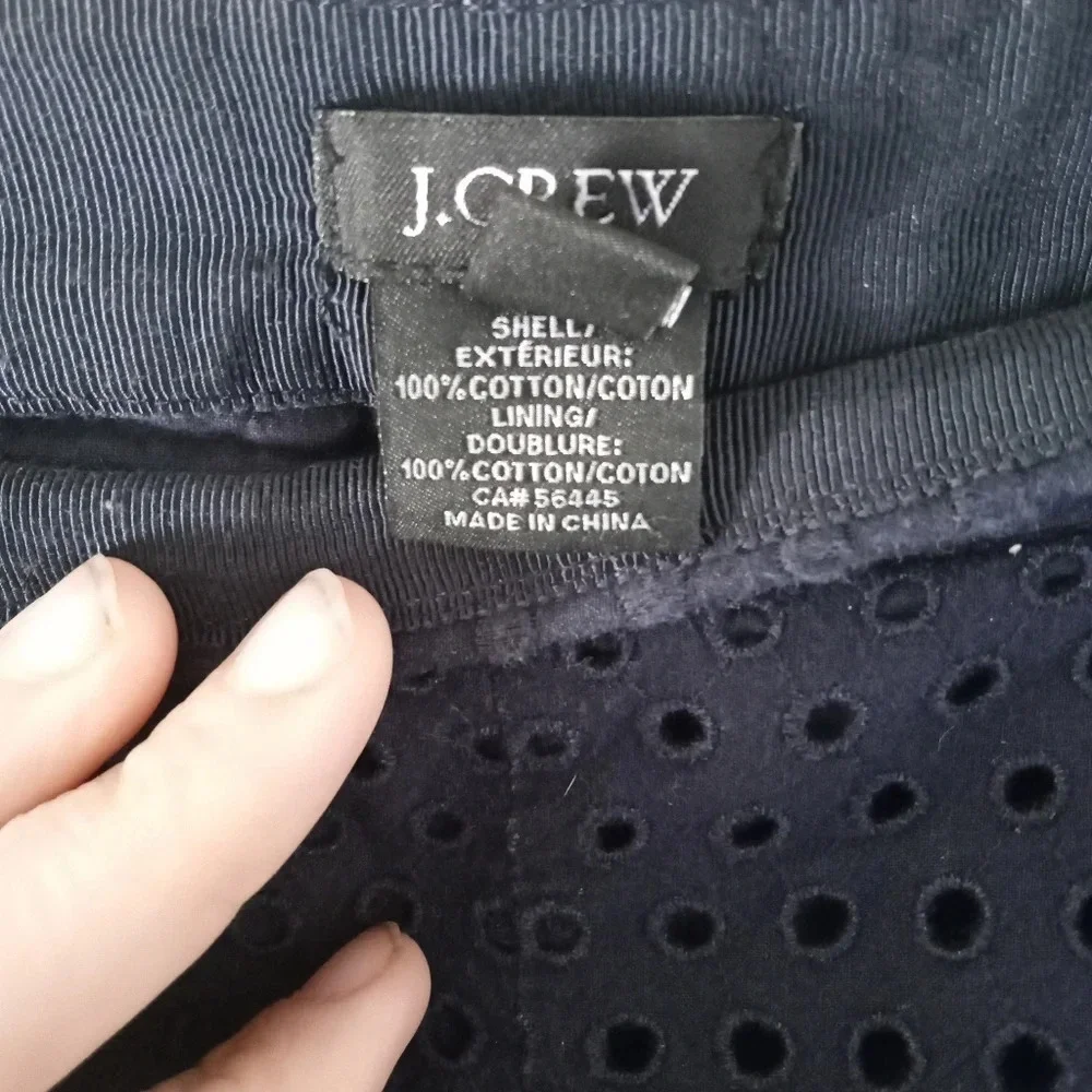 J. Crew Navy Blue Hidden Side Zip Eyelet Lined Shorts Size 8 W/ Pockets